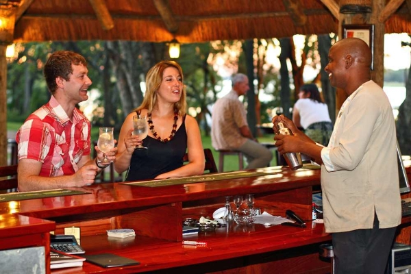 Hotel AZAMBEZI RIVER LODGE (Victoria Falls)